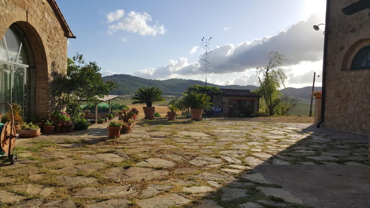 Agriturismo Casa Montecucco Giuncarico Buitenkant foto