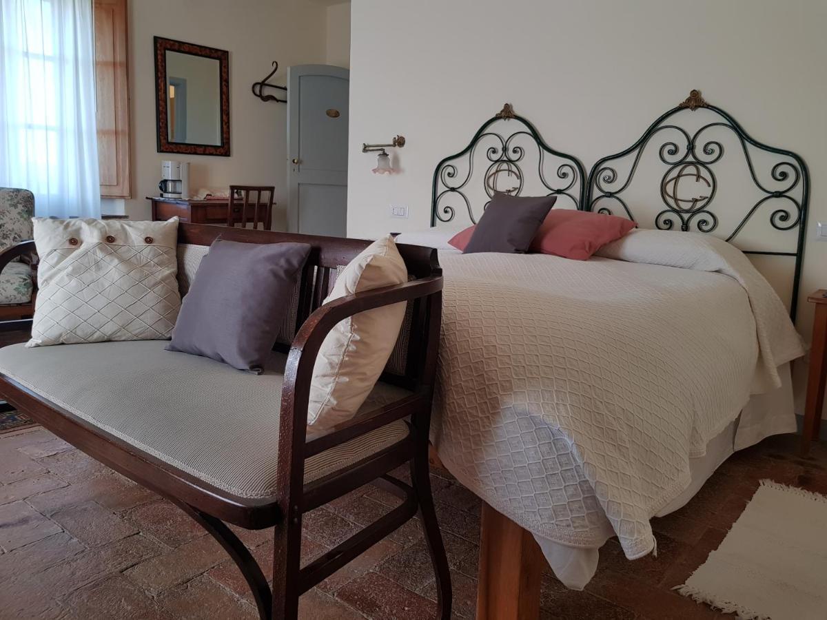 Agriturismo Casa Montecucco Giuncarico Buitenkant foto